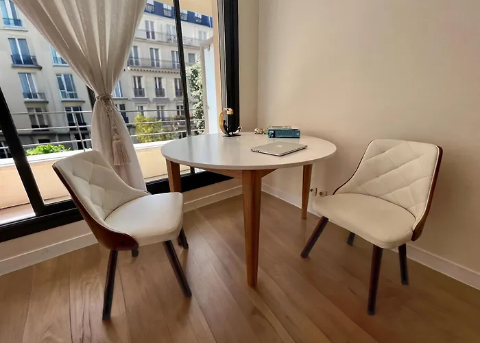 Cosy Studio Near The Eiffel Tower